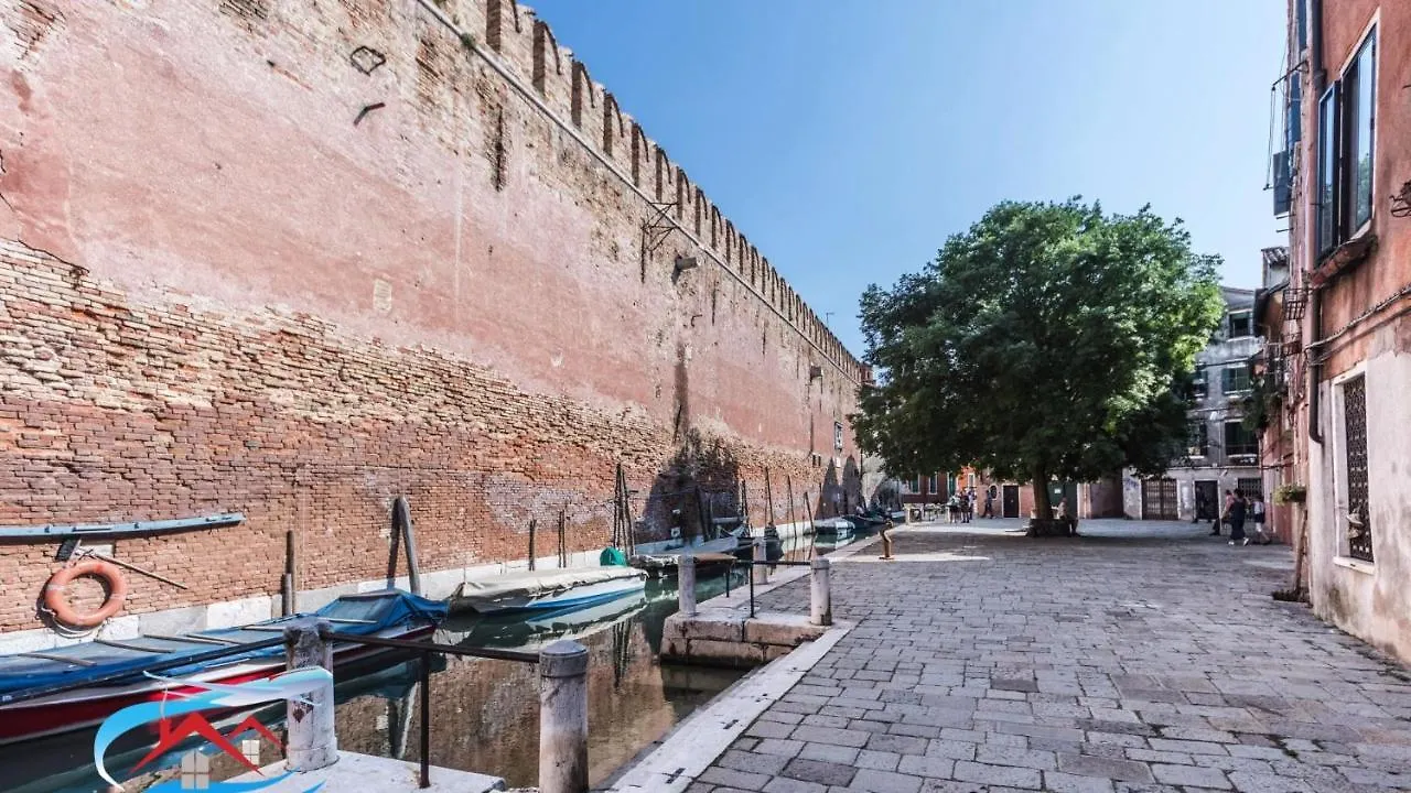 Ferienwohnung Au Nom De La Rose Venedig Apartment